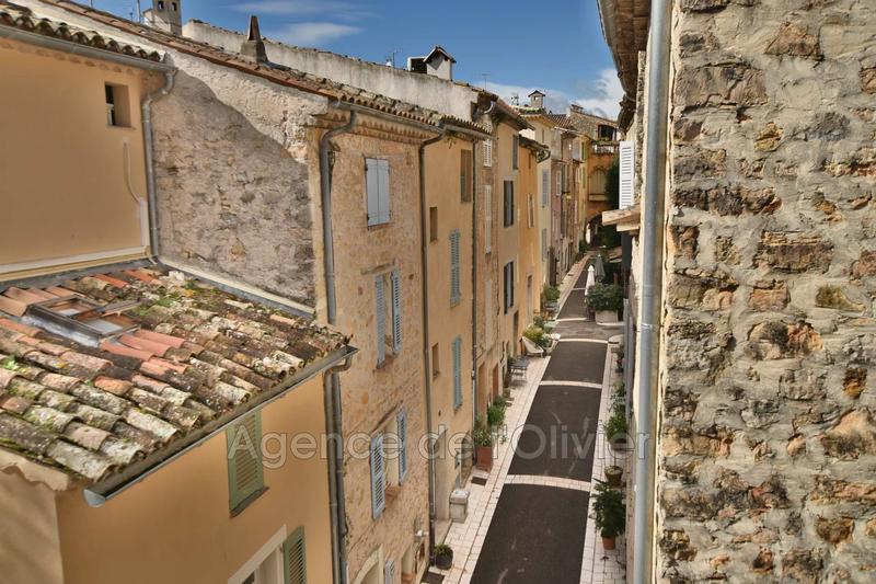 Maison - 210 m² - 6 pièces