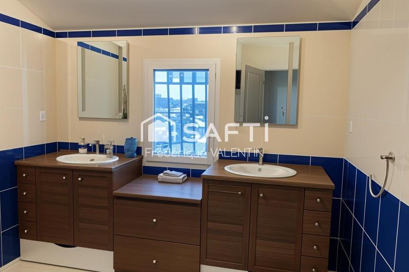 Maison - 173 m² - 6 pièces