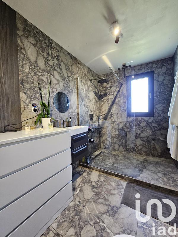 Maison - 77 m² - 3 pièces