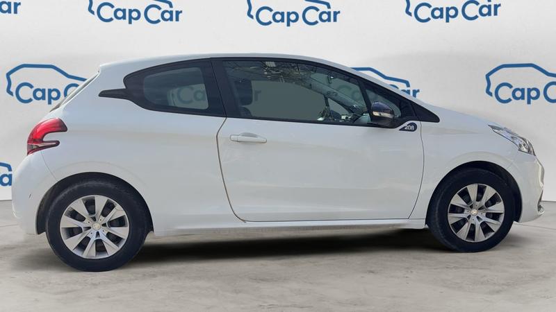 Peugeot 208 1.2 PureTech 68 Like - 5 places