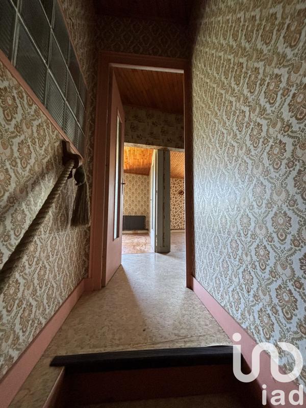 Maison de village - 180 m² - 13 pièces