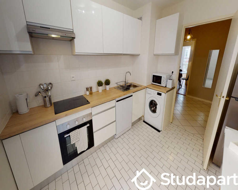 Chambre - 90 m² - 1 pièce