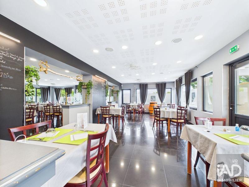 Local commercial - 230 m²