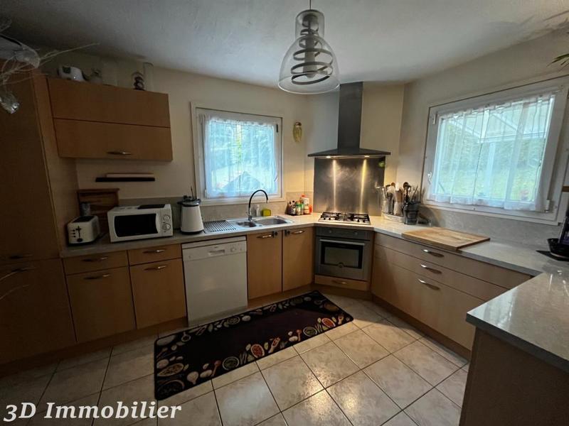 Maison - 95 m² - 4 pièces