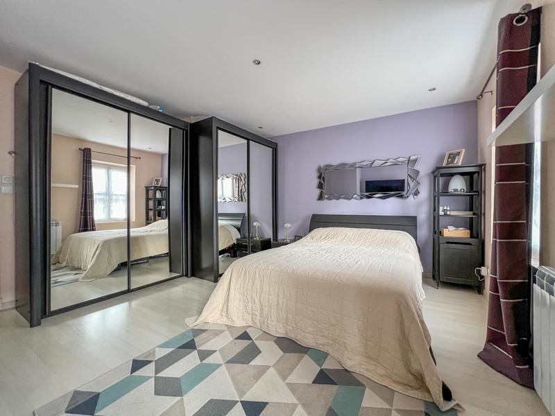 Immeuble - 95 m² - 4 pièces