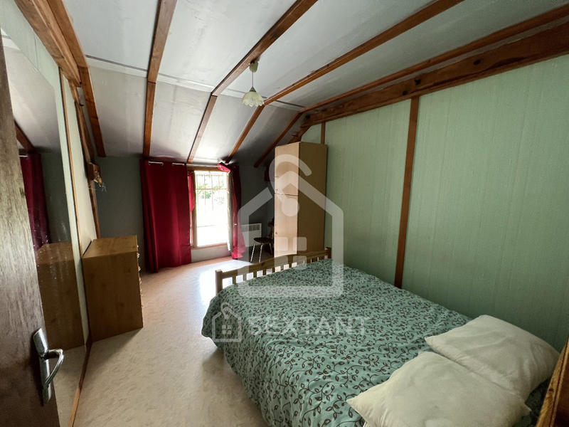 Maison - 194 m² - 14 pièces