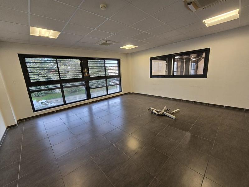 Bureau - 960 m²
