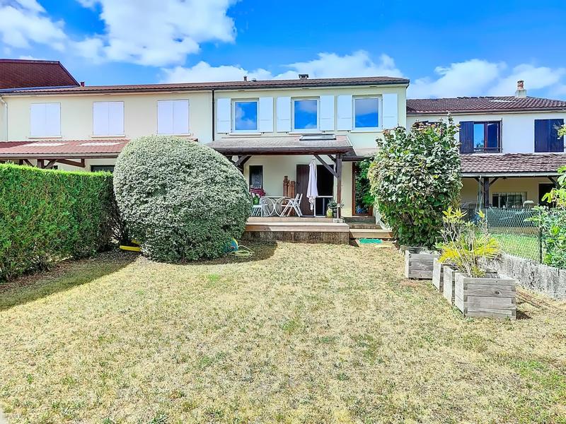 Maison - 108 m² - 4 pièces