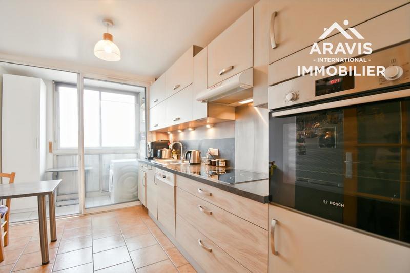 Appartement - 81 m² - 3 pièces