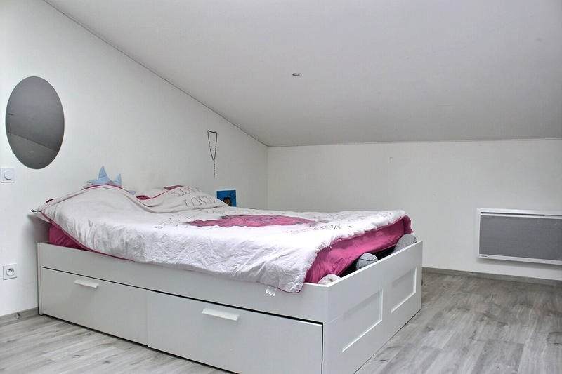 Immeuble - 9 pièces