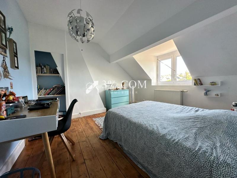 Maison - 106 m² - 7 pièces