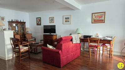 Appartement - 100 m² - 3 pièces