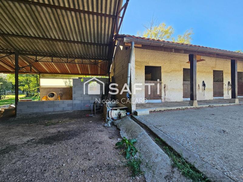 Maison - 194 m² - 8 pièces