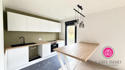 Maison - 83 m² - 4 pièces