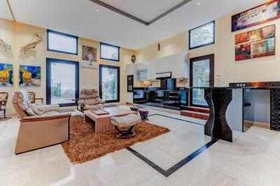 Loft - 107 m² - 4 pièces