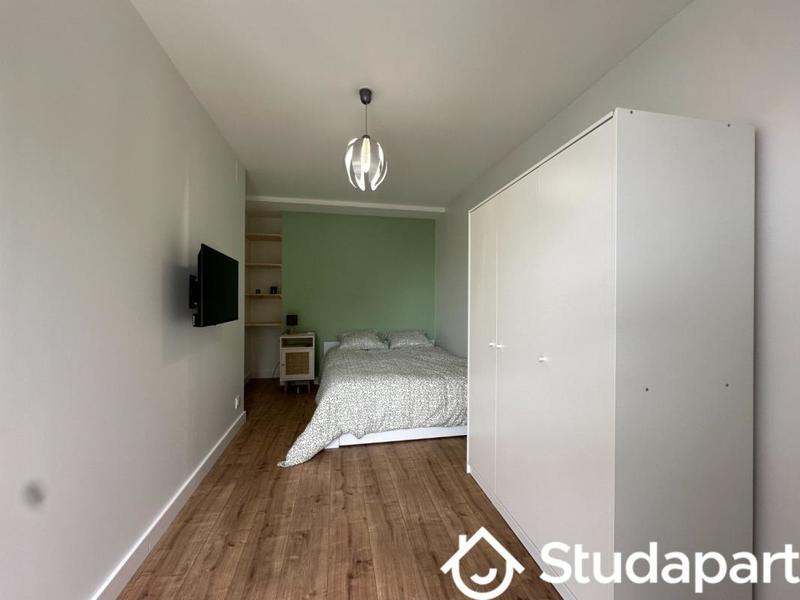 Chambre - 12 m² - 1 pièce