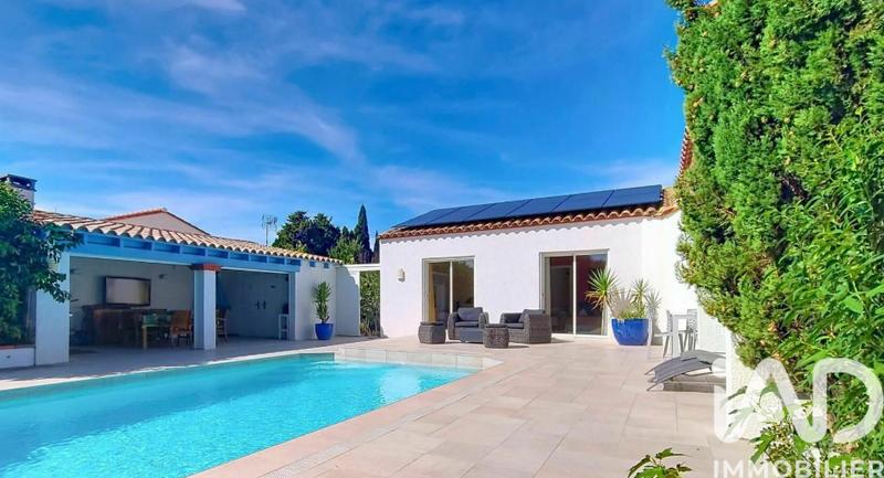 Maison - 225 m² - 8 pièces