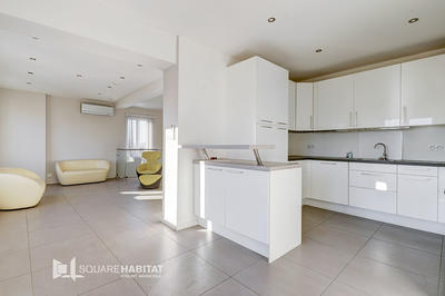 Appartement - 83 m² - 4 pièces