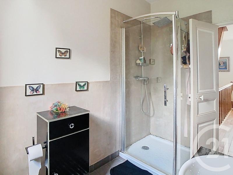 Maison - 132 m² - 6 pièces