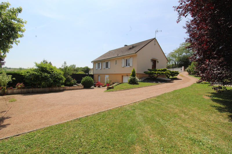 Maison - 115 m² - 6 pièces