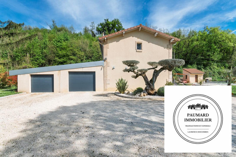 Bastide - 248 m² - 9 pièces