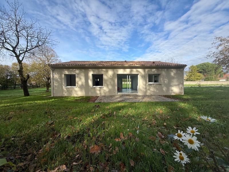 Maison - 94 m² - 4 pièces