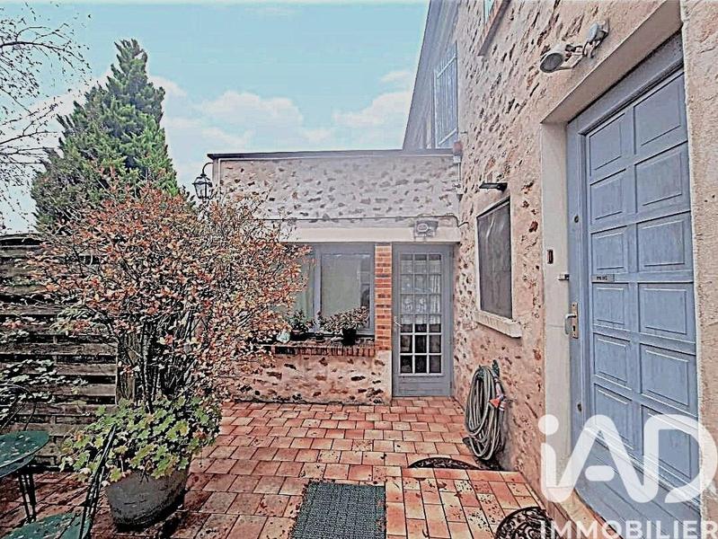 Maison - 210 m² - 5 pièces