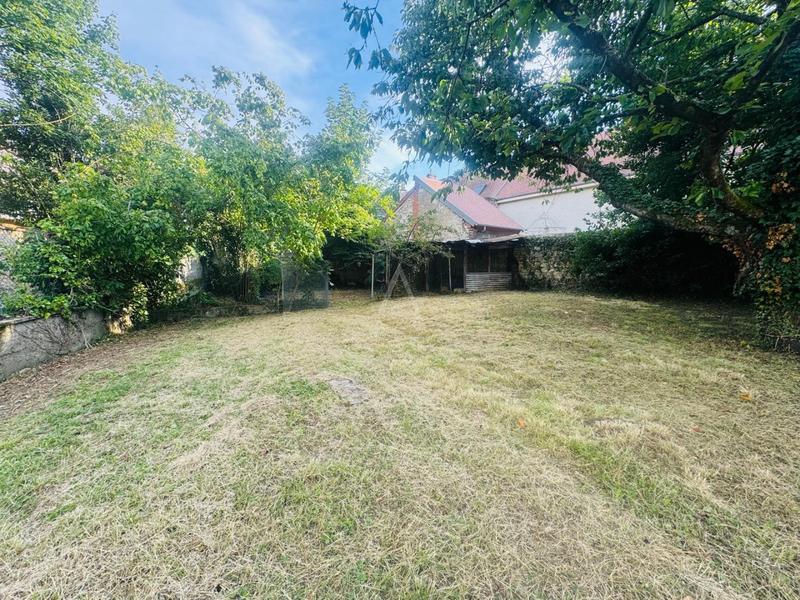 Maison - 143 m² - 7 pièces