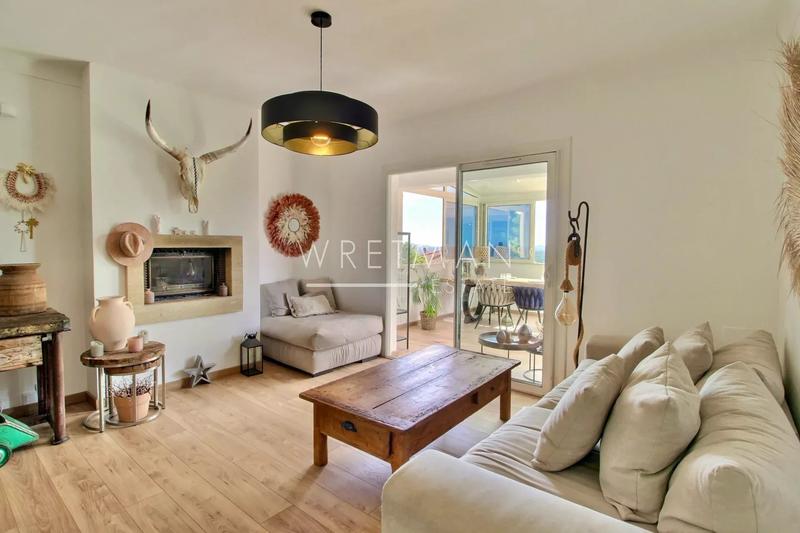 Villa - 100 m² - 5 pièces