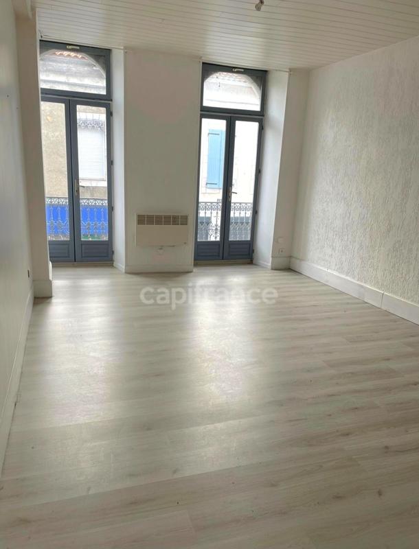 Immeuble - 616 m² - 15 pièces