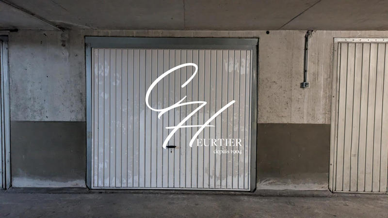 Parking / Garage - 17 m²