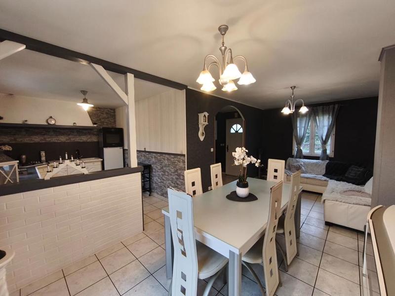 Maison - 80 m² - 4 pièces