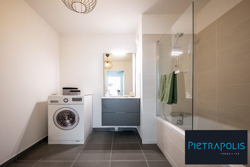 Appartement - 74 m² - 4 pièces