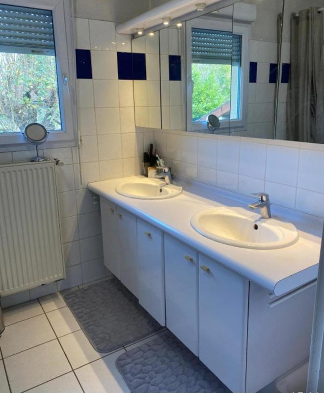 Maison - 206 m² - 6 pièces