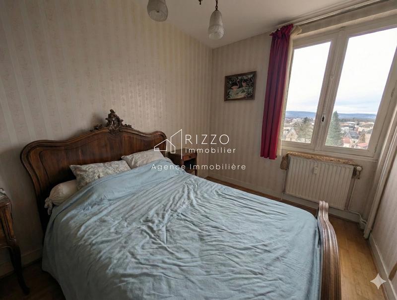 Appartement - 92 m² - 4 pièces