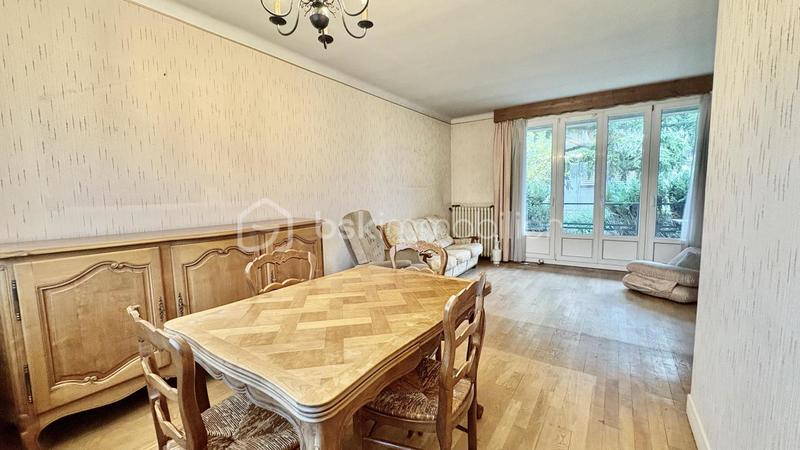 Maison traditionnelle - 93 m² - 5 pièces