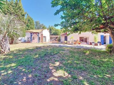 Maison - 195 m² - 7 pièces