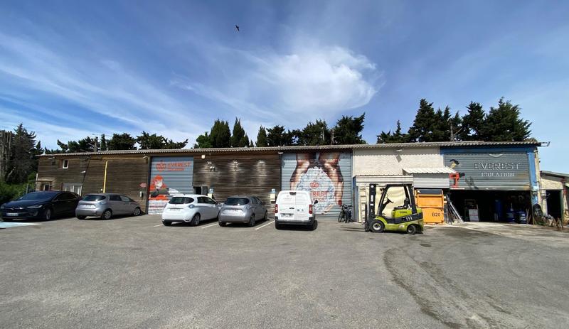 Local d'activités - 700 m²