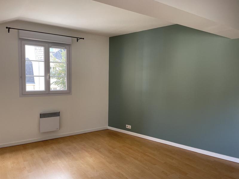 Maison - 214 m² - 8 pièces