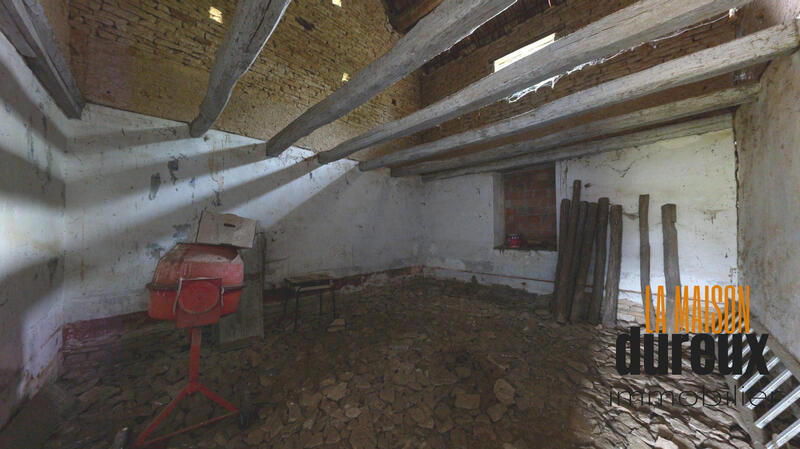 Maison ancienne - 129 m² - 3 pièces