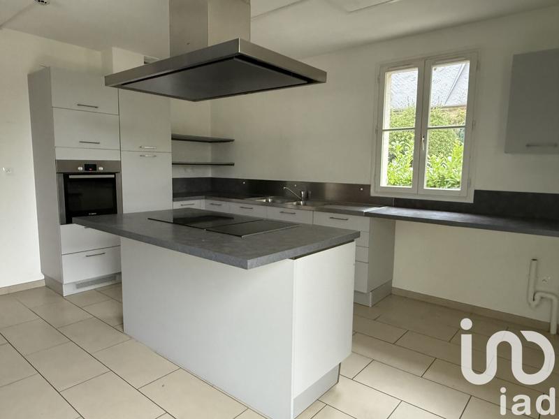 Maison - 319 m² - 11 pièces