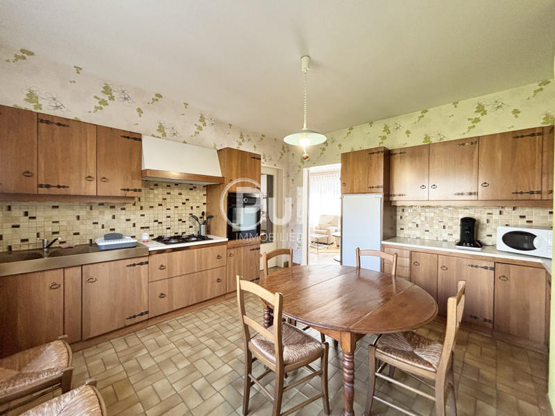 Maison - 130 m² - 7 pièces