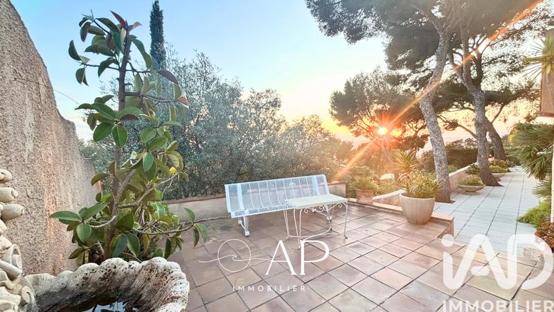 Maison de maîtres - 215 m² - 6 pièces