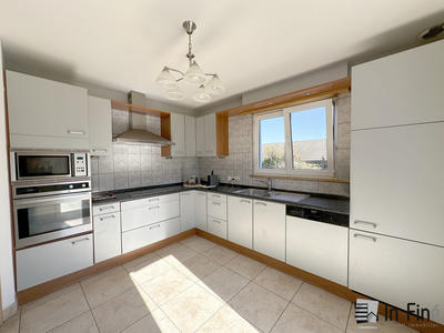 Maison - 145 m² - 6 pièces