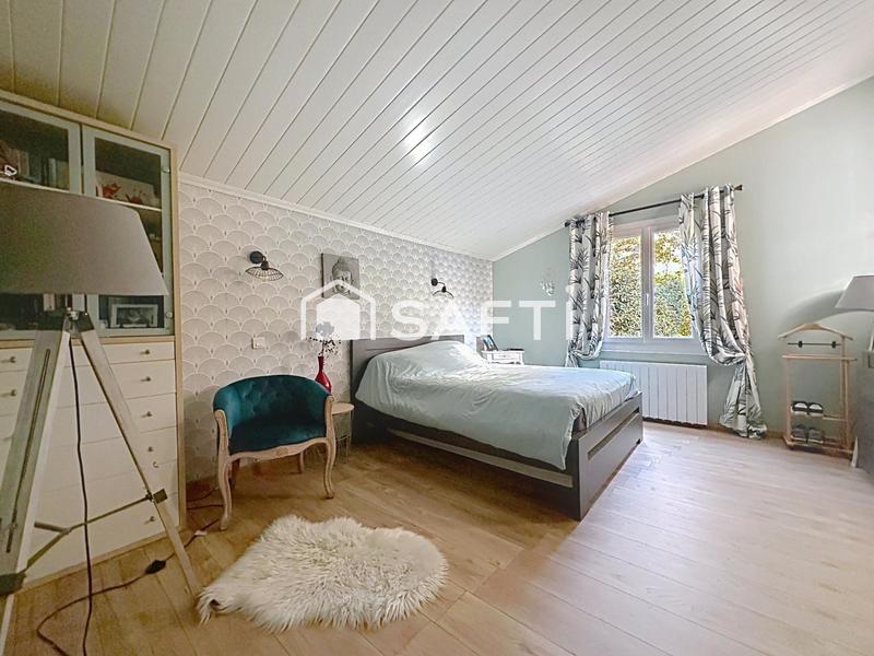 Maison - 130 m² - 6 pièces