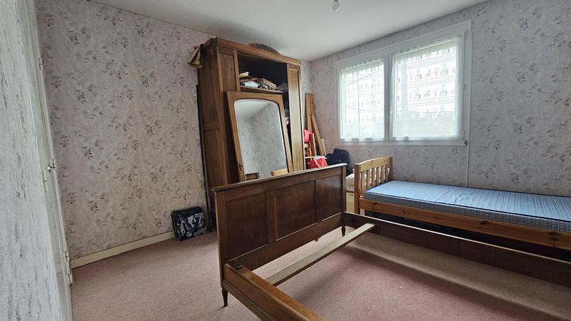 Maison - 77 m² - 5 pièces