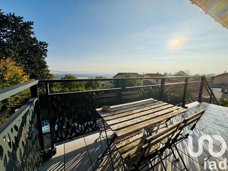 Maison - 92 m² - 4 pièces