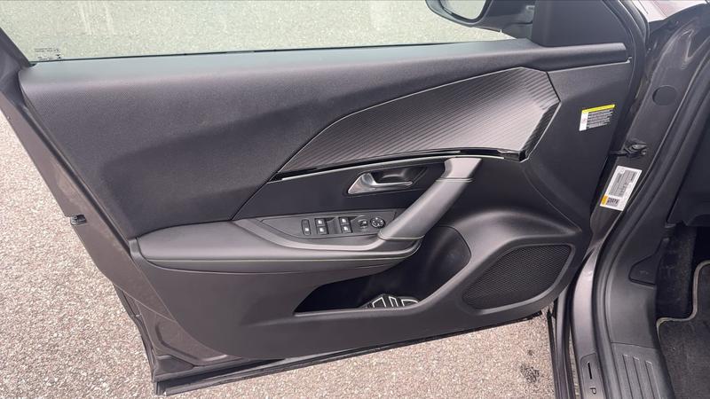 Peugeot 2008 1.2 PureTech 155 Eat8 Gt