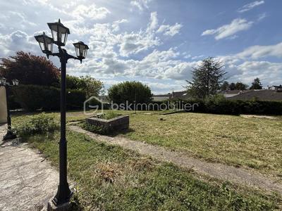 Maison - 136 m² - 7 pièces