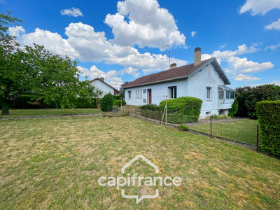 Maison - 95 m² - 5 pièces